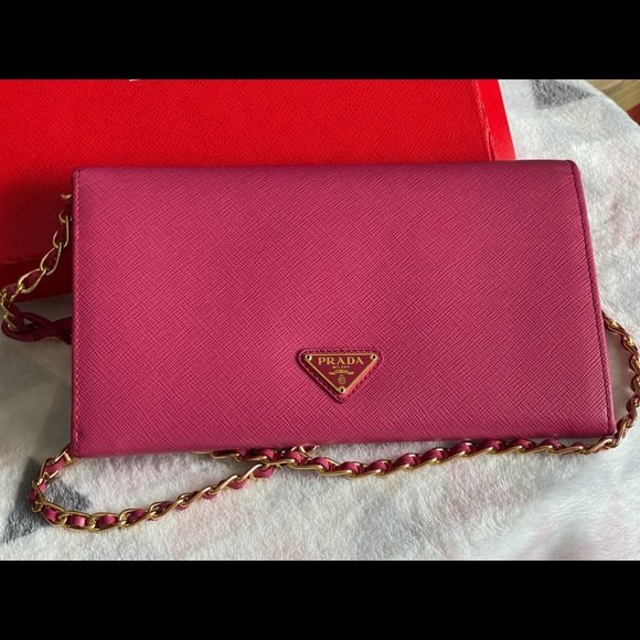 PRADA VINTAGE HEART Wallet on chain saffiano leather (PINK) - Picture 2 of 12